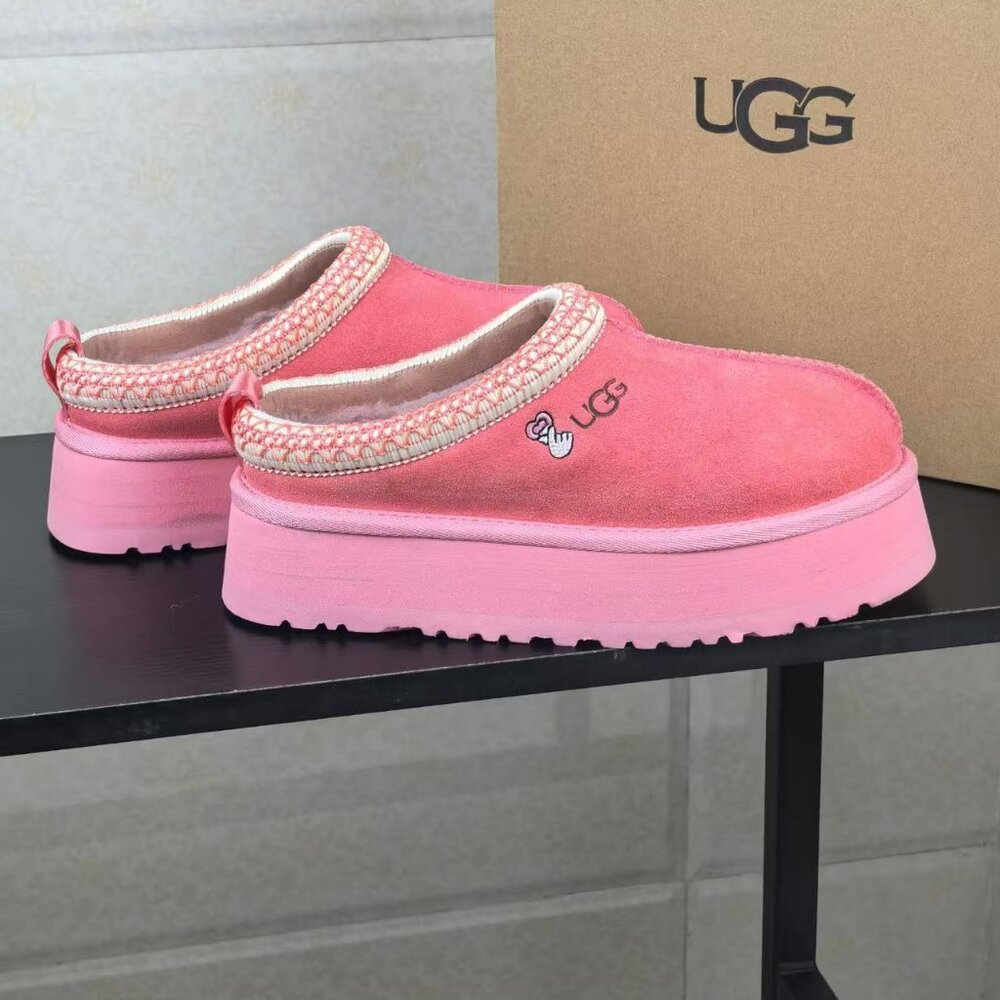 Ugg Tazz Love ‘25 Platform Slippers Limited Edition NEW - Picture 4 of 8